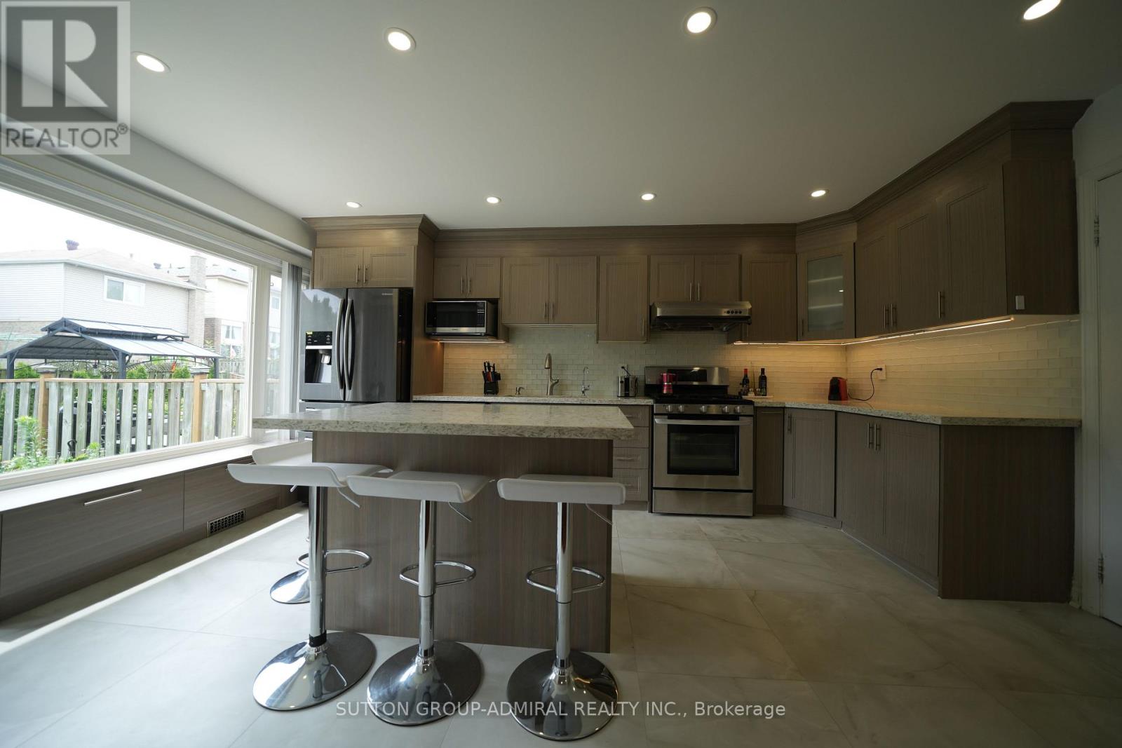 33 WILDERNESS DRIVE - 14