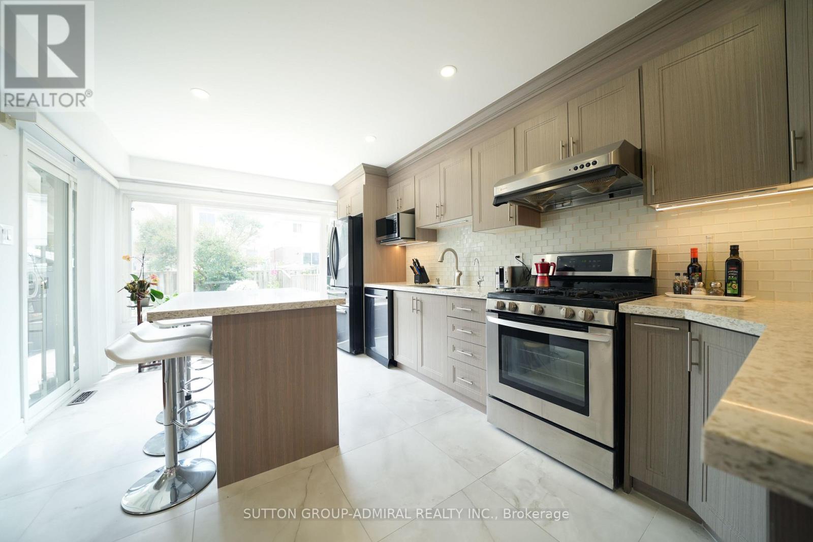 33 WILDERNESS DRIVE - 17