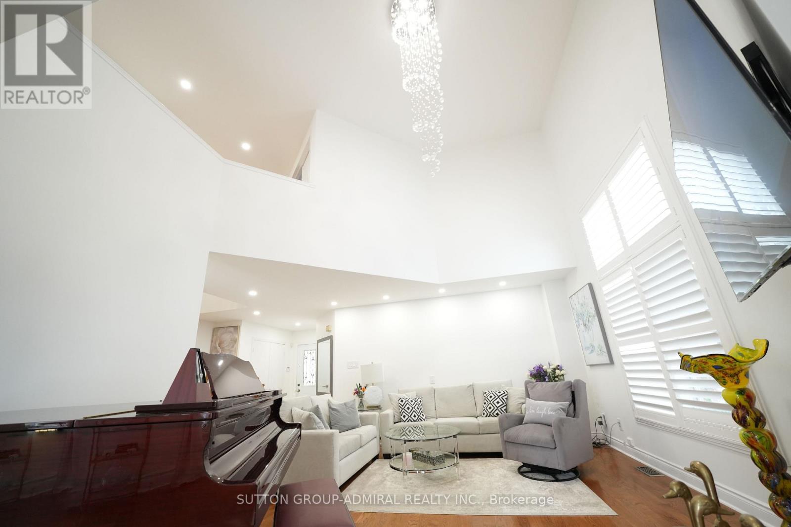 33 WILDERNESS DRIVE - 12