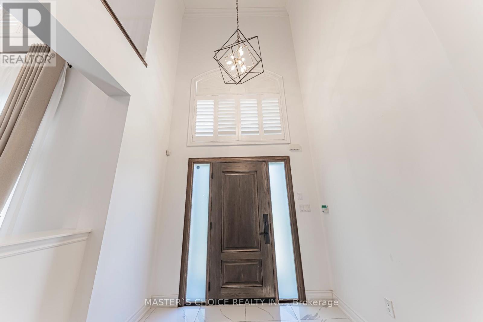 2357 RIDEAU DRIVE - 2