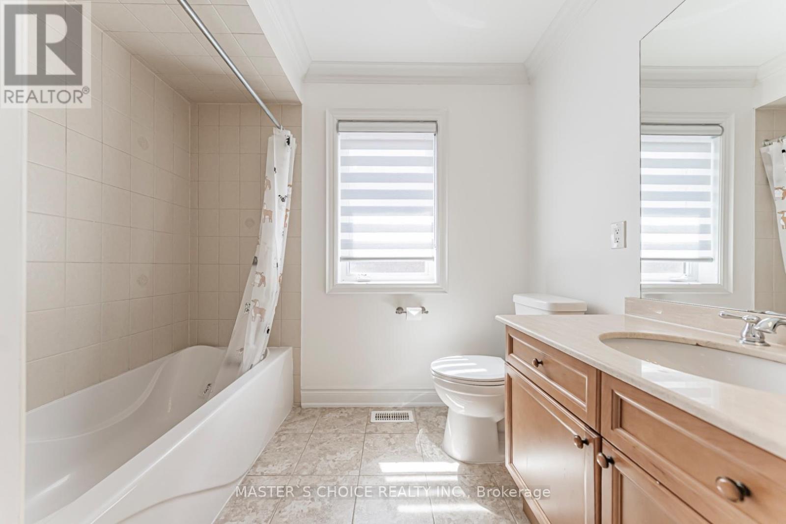2357 RIDEAU DRIVE - 38