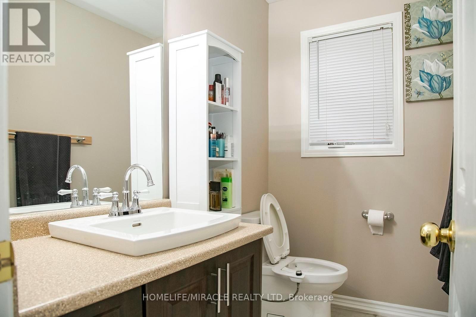 81 NARROW VALLEY CRESCENT - 16