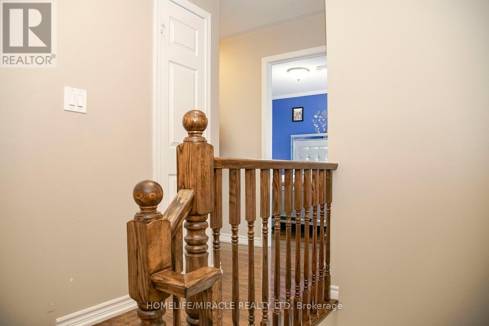81 NARROW VALLEY CRESCENT - 21