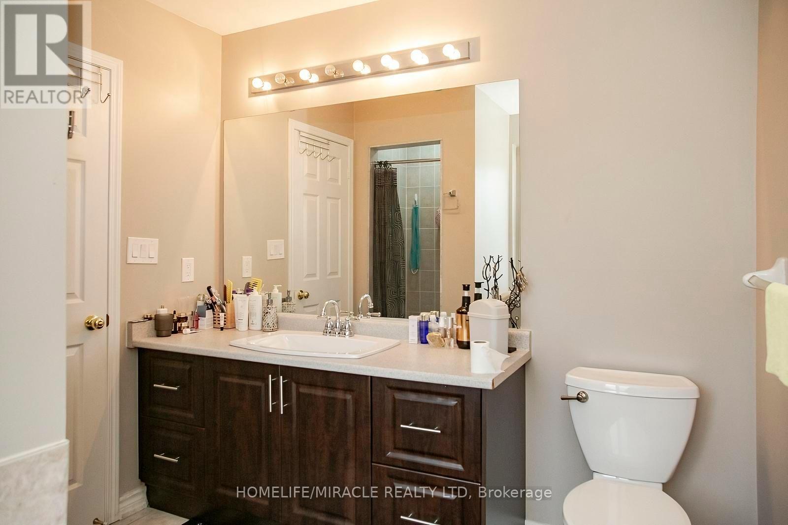 81 NARROW VALLEY CRESCENT - 29