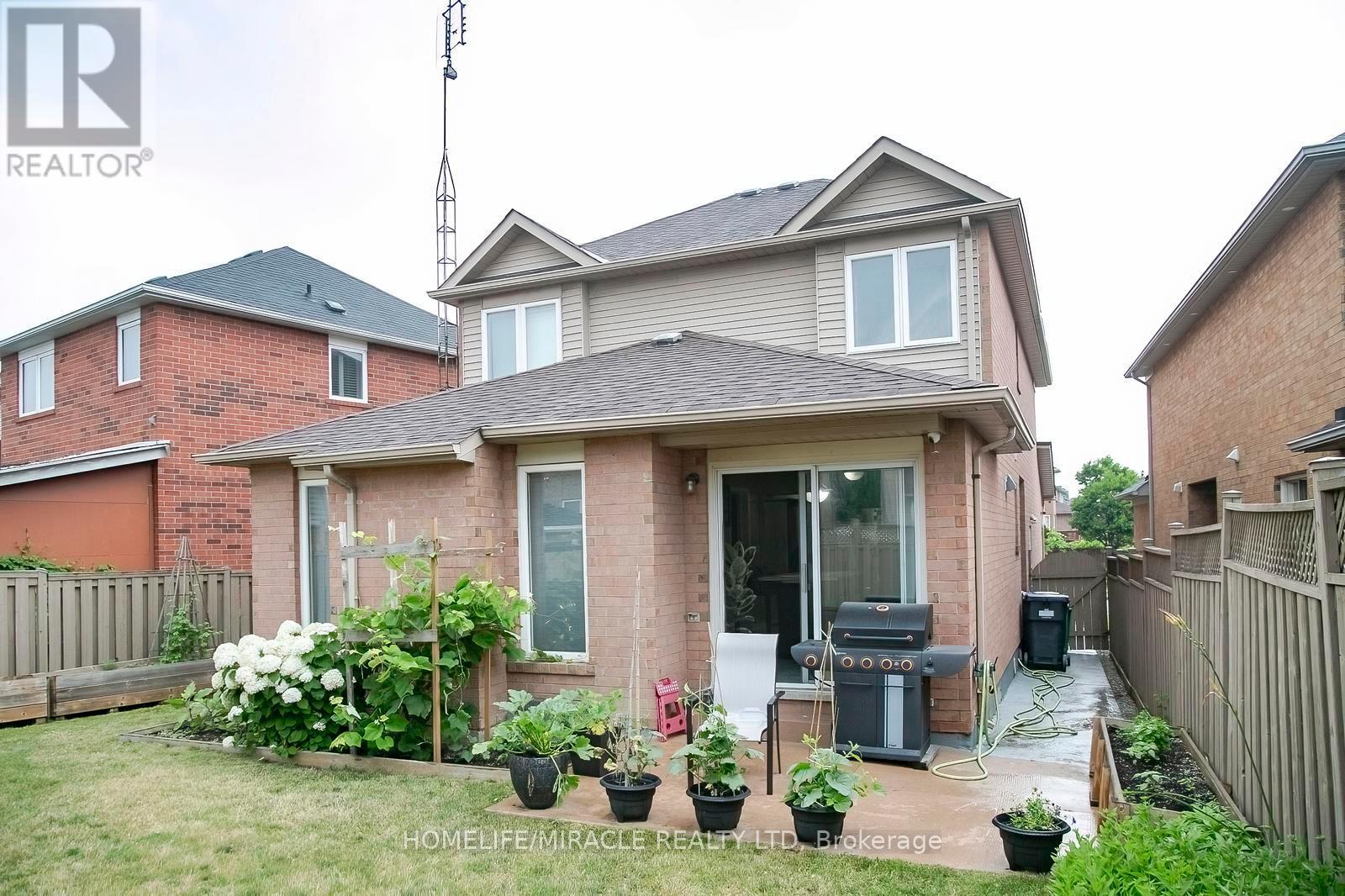 81 NARROW VALLEY CRESCENT - 47