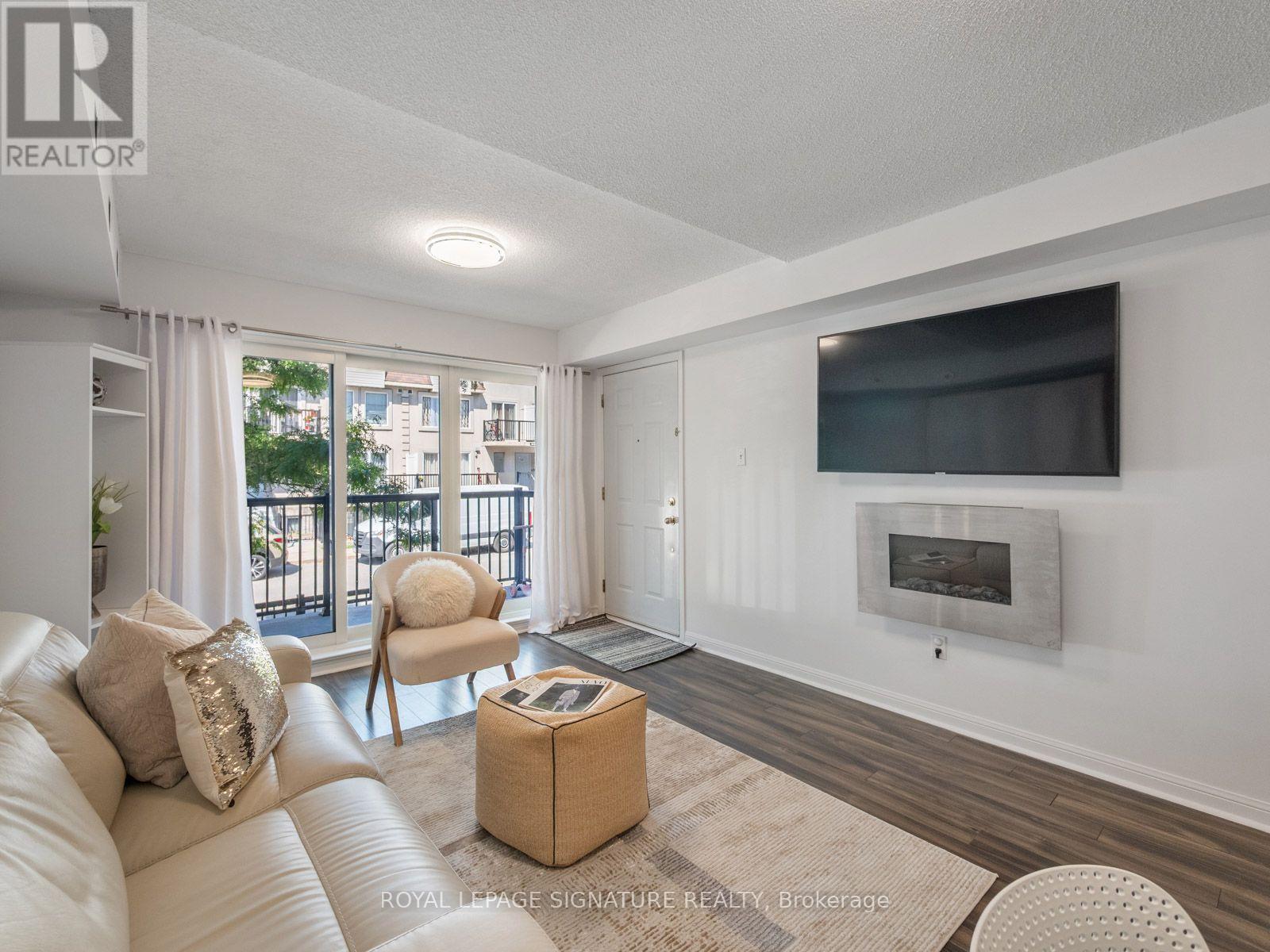 #2067 65 GEORGE APPLETON WAY - 10