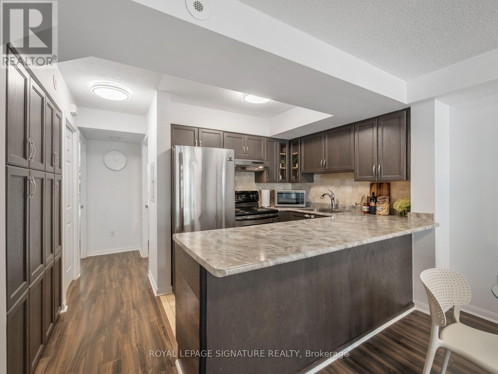 #2067 65 GEORGE APPLETON WAY - 14