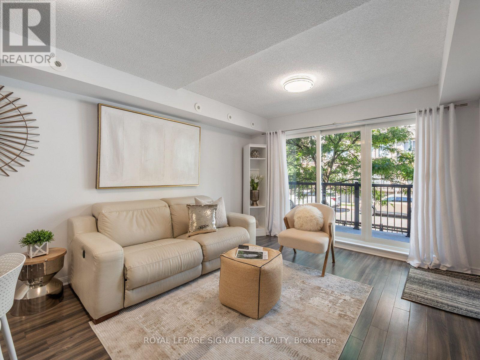 #2067 65 GEORGE APPLETON WAY - 8