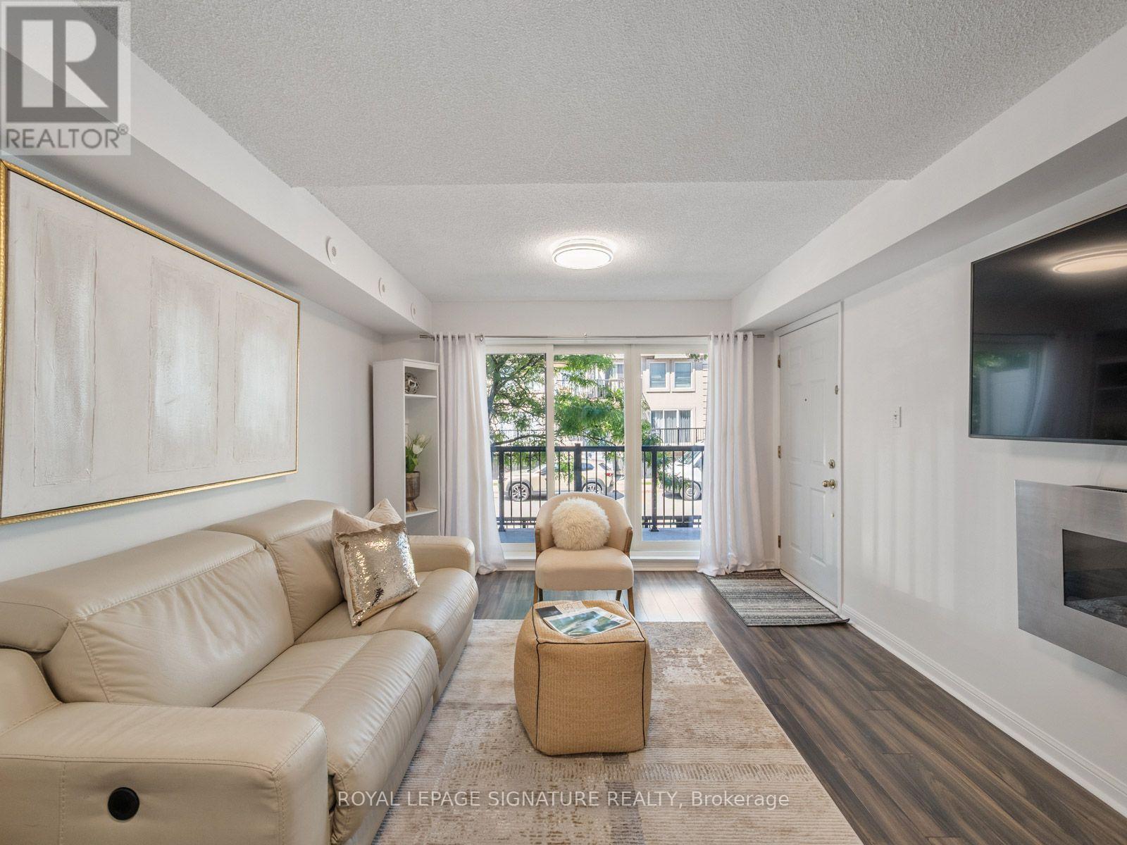 #2067 65 GEORGE APPLETON WAY - 9