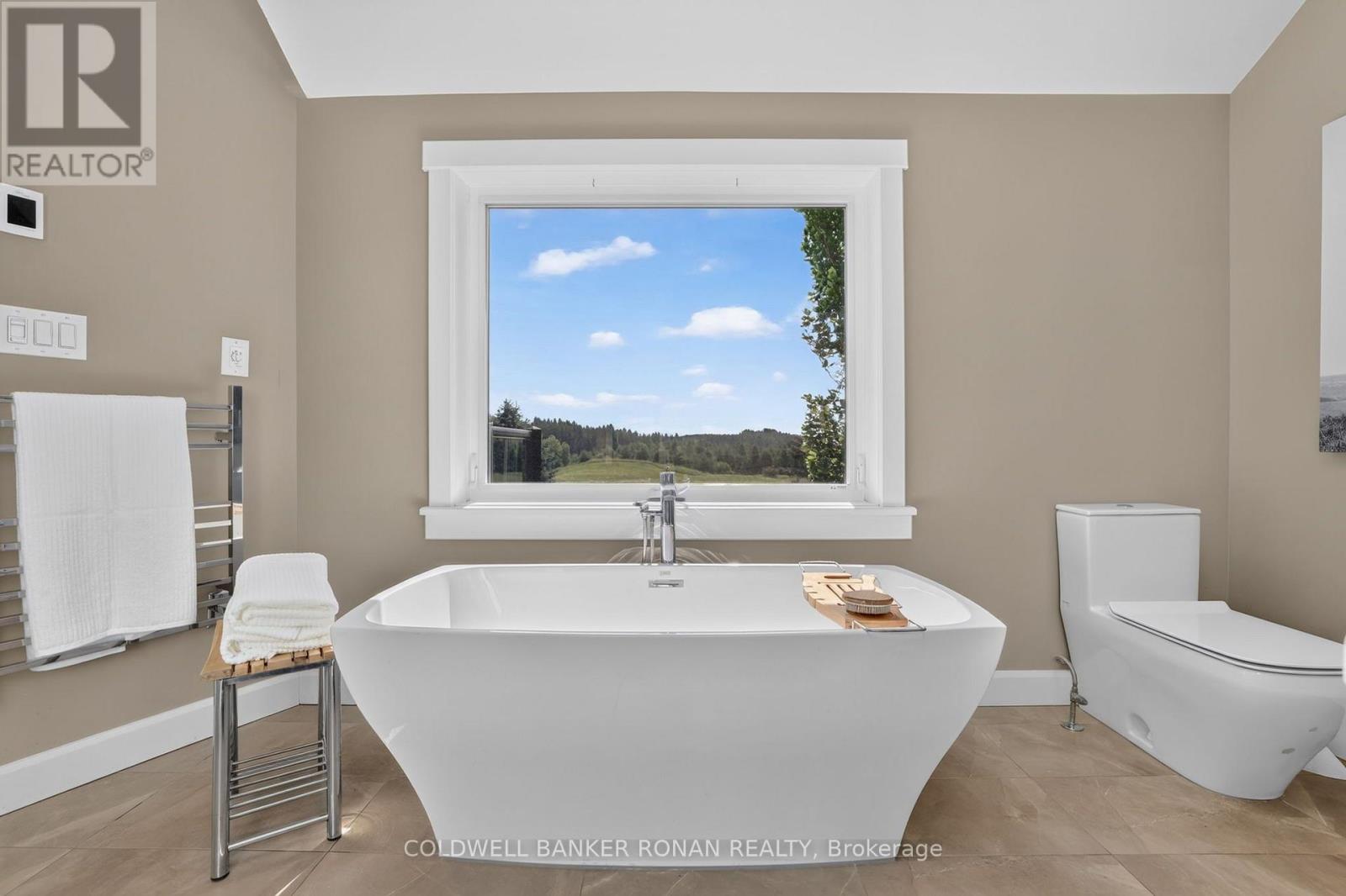 18250 DUFFY'S LANE - Image 25