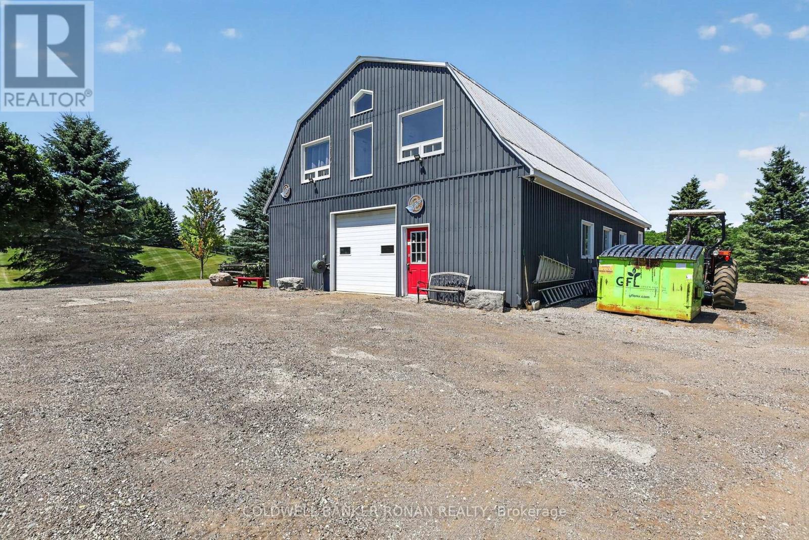 18250 DUFFY'S LANE - Image 36