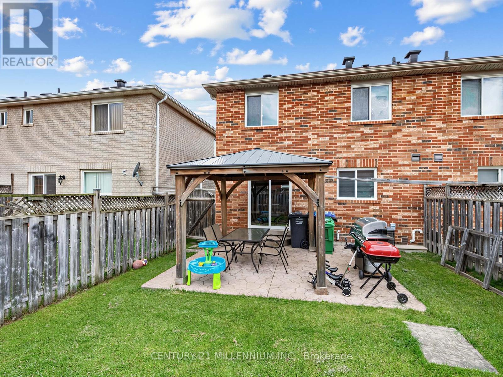 131 SUGARHILL DRIVE - 31