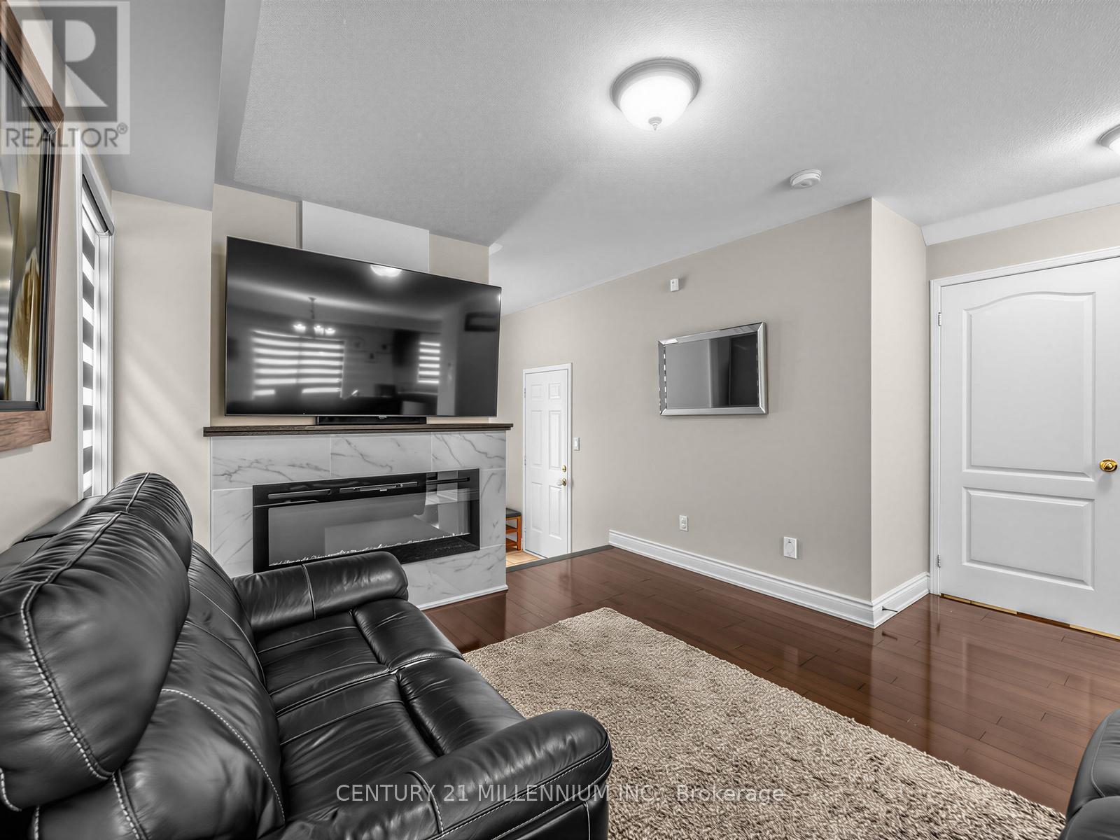 131 SUGARHILL DRIVE - 7