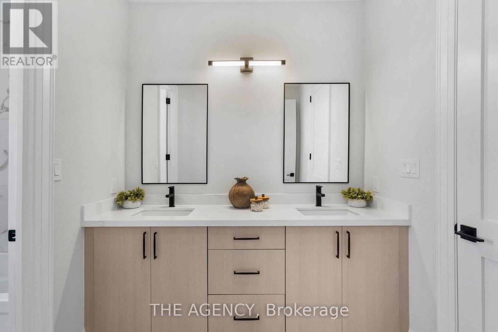 41 ST ANDREWS BOULEVARD - 39