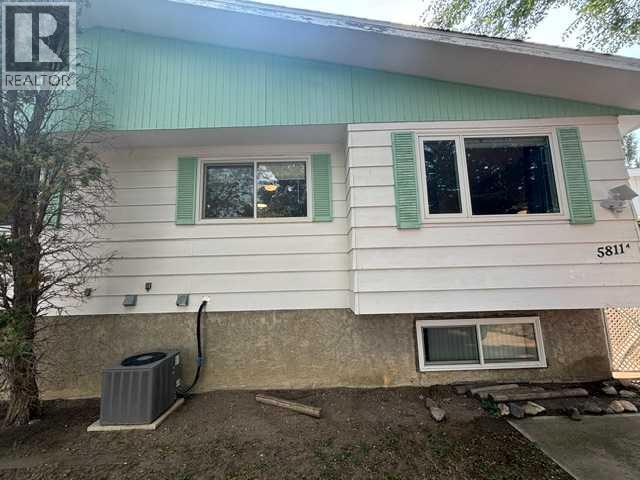 5811a 50 Street N - 1
