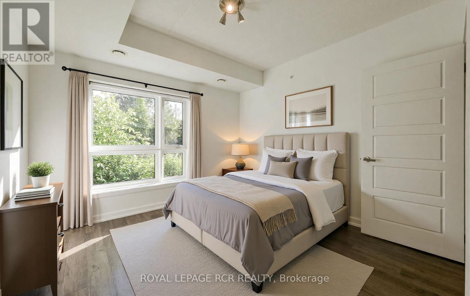 #LL02 25 KAY CRESCENT - 13