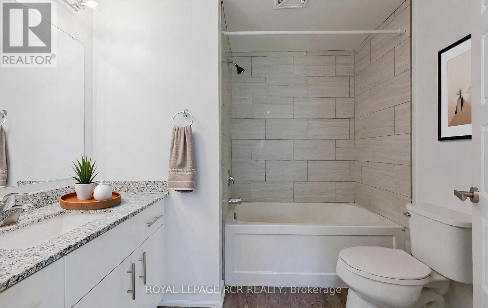 #LL02 25 KAY CRESCENT - 18