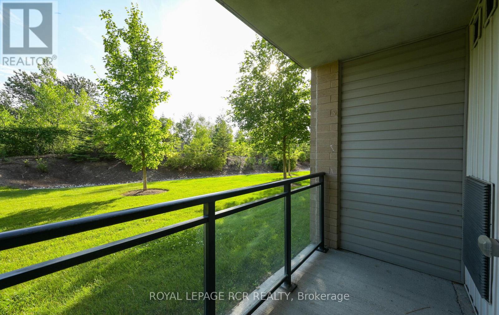 #LL02 25 KAY CRESCENT - 24