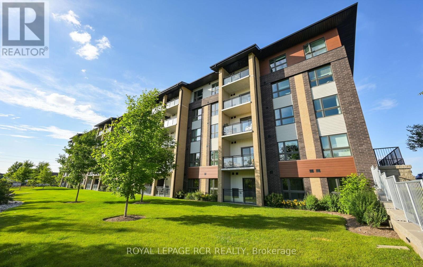 #LL02 25 KAY CRESCENT - 25