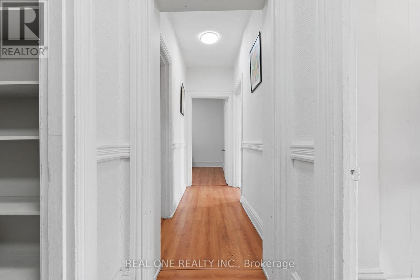 155 VICTORIA AVENUE N - 24