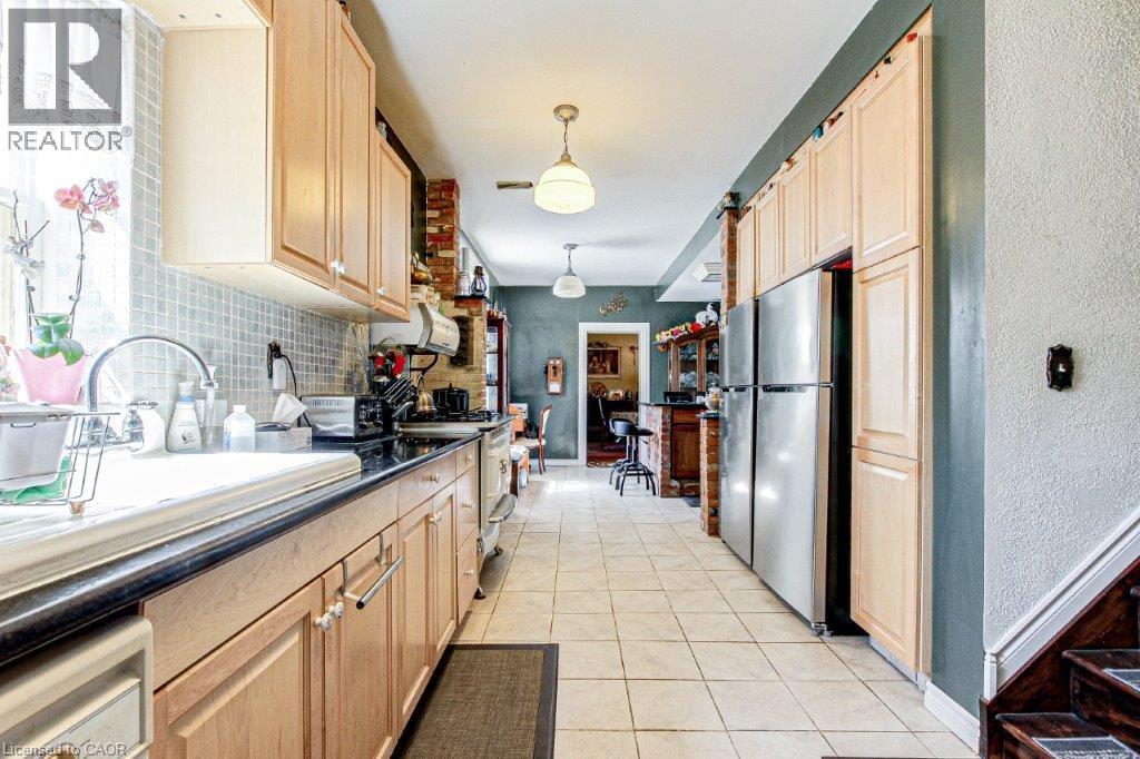 158 TOWNLINE Street - 20
