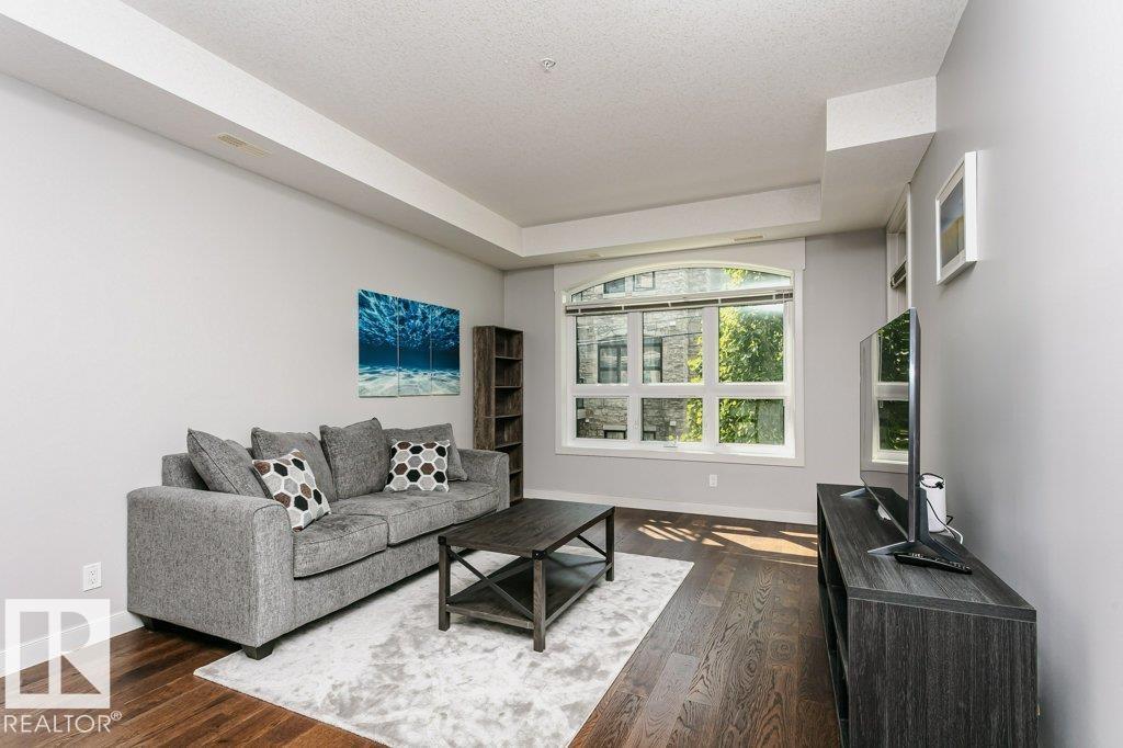 #209 10811 72 AV NW - 18