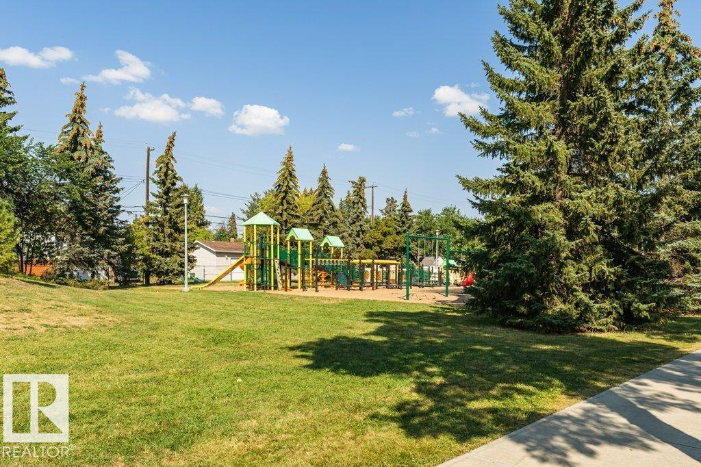 #209 10811 72 AV NW - 37