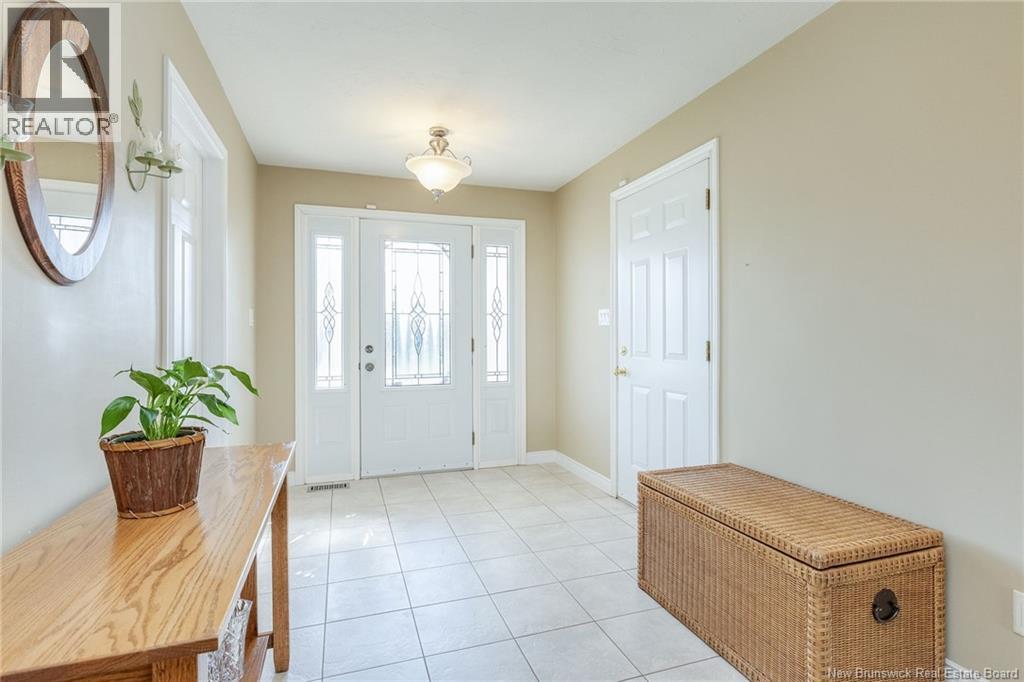 11 Weymond Crescent - 8