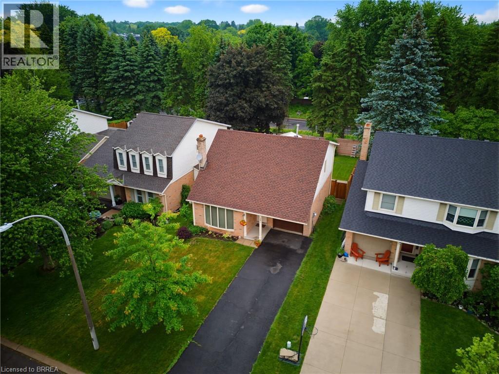 391 KNIGHTSBRIDGE Crescent - 26