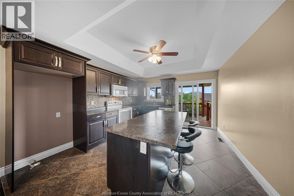 1920 MANITOBA STREET - 10