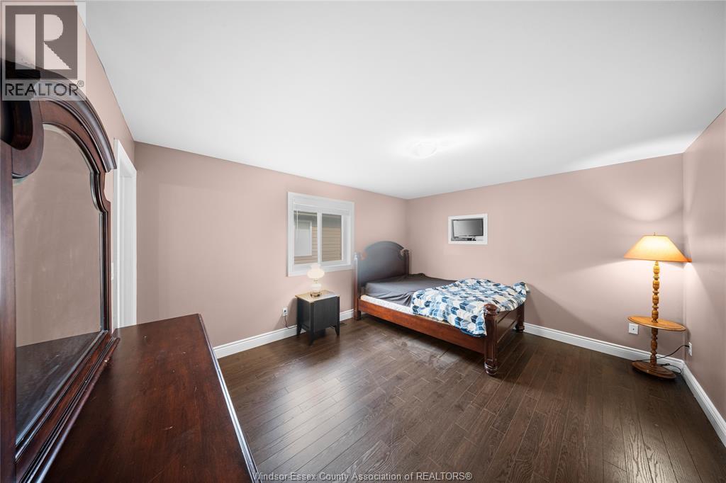 1920 MANITOBA STREET - 13