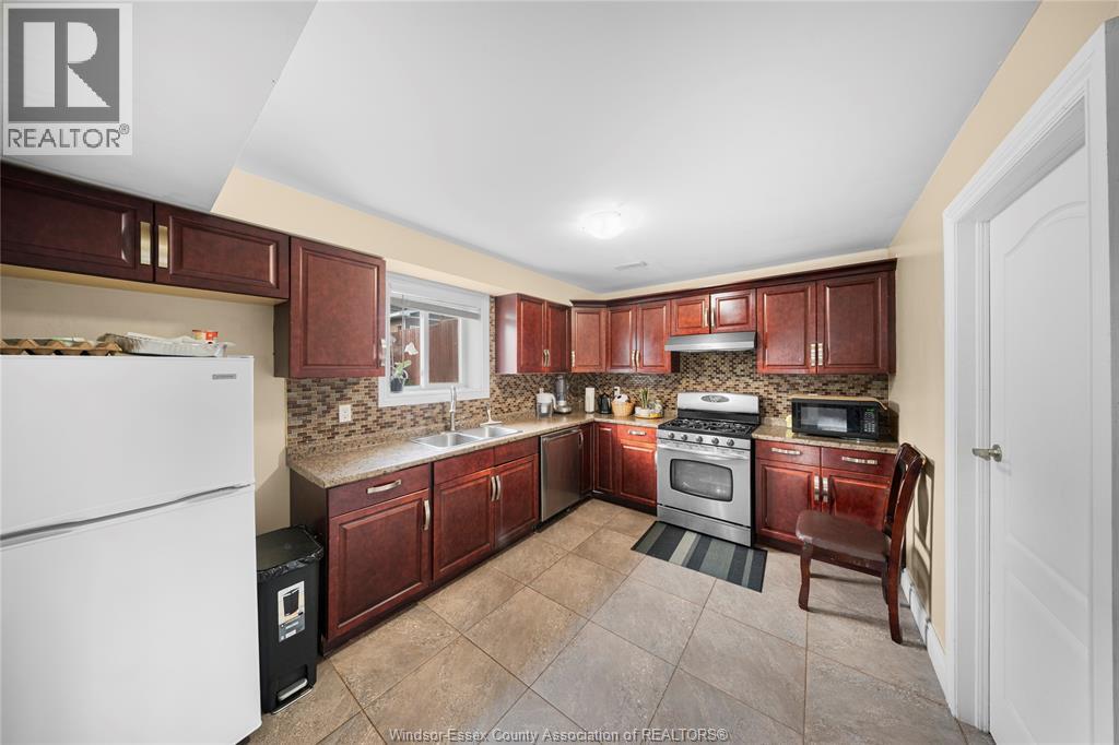 1920 MANITOBA STREET - 22