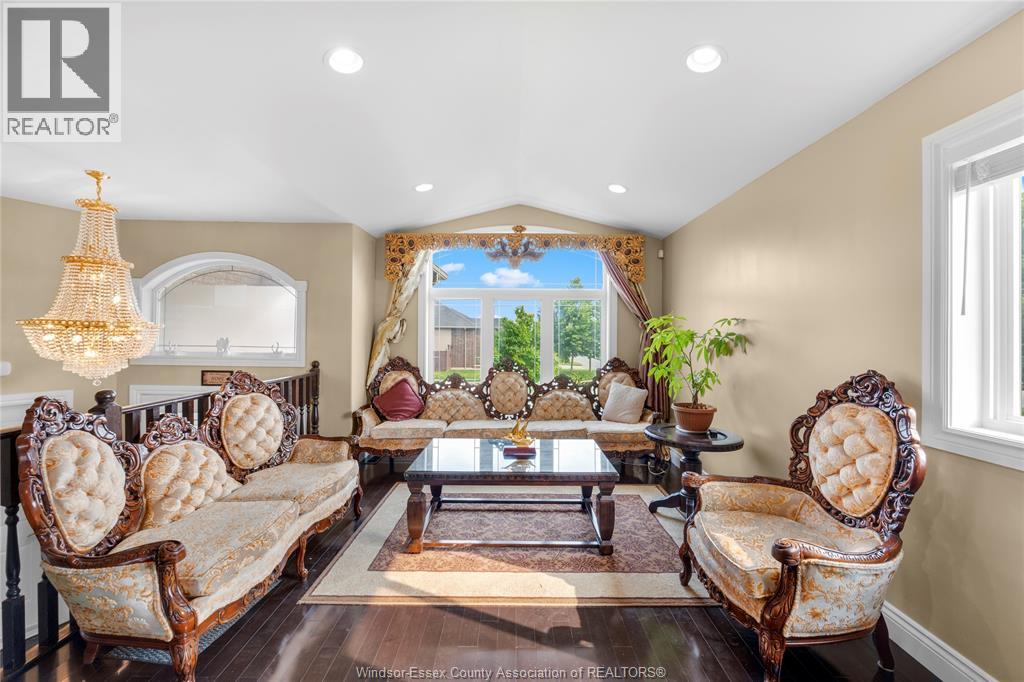 1920 MANITOBA STREET - 5