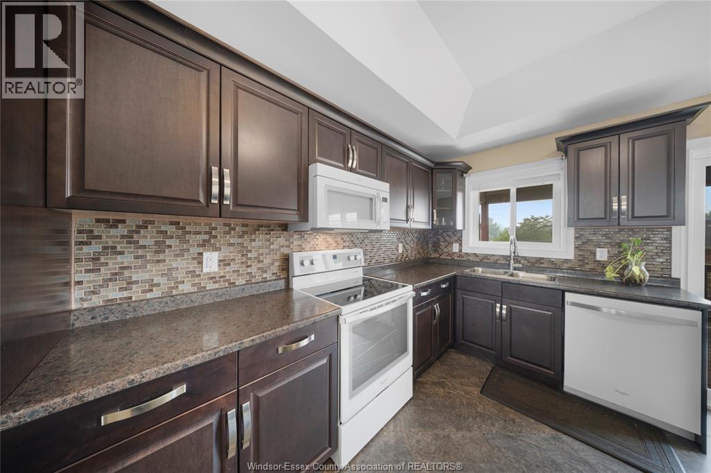 1920 MANITOBA STREET - 6