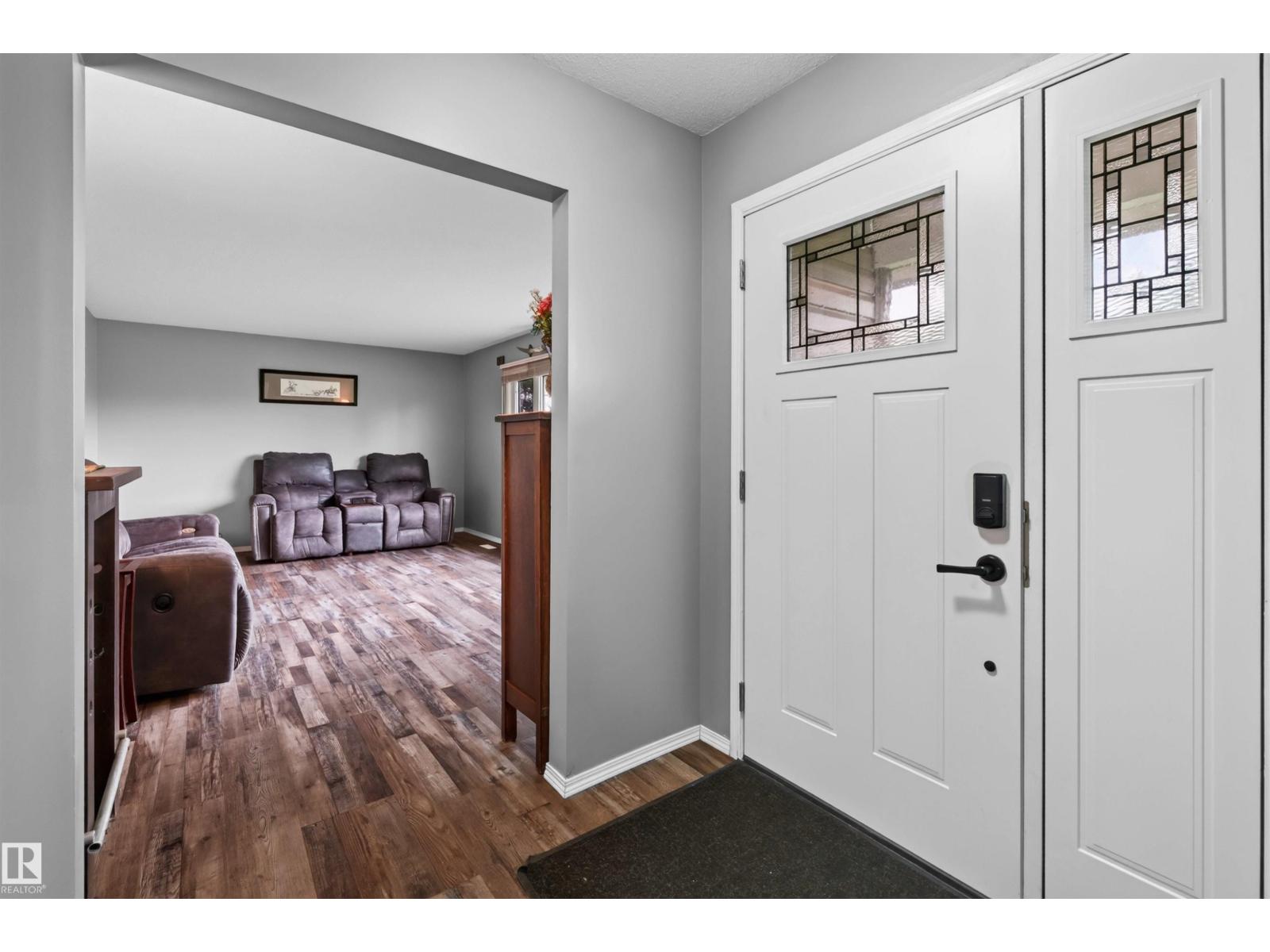 54433 RGE ROAD 213 - 12