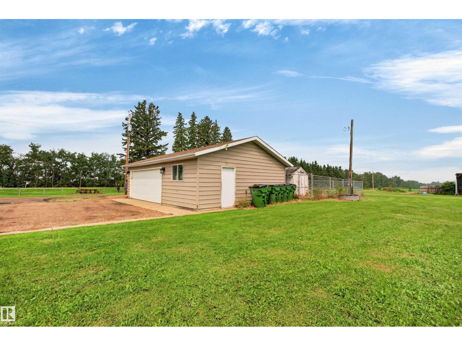 54433 RGE ROAD 213 - 42
