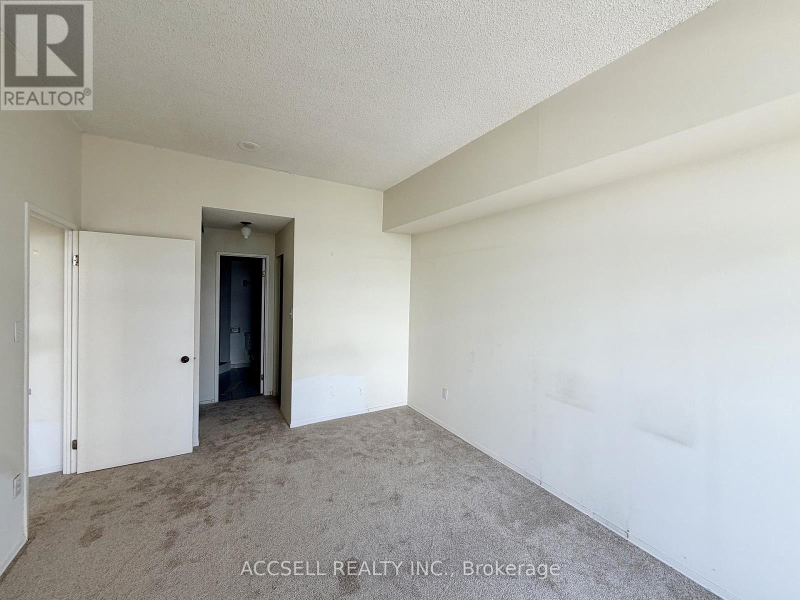 #1714 1 ROWNTREE ROAD - 15