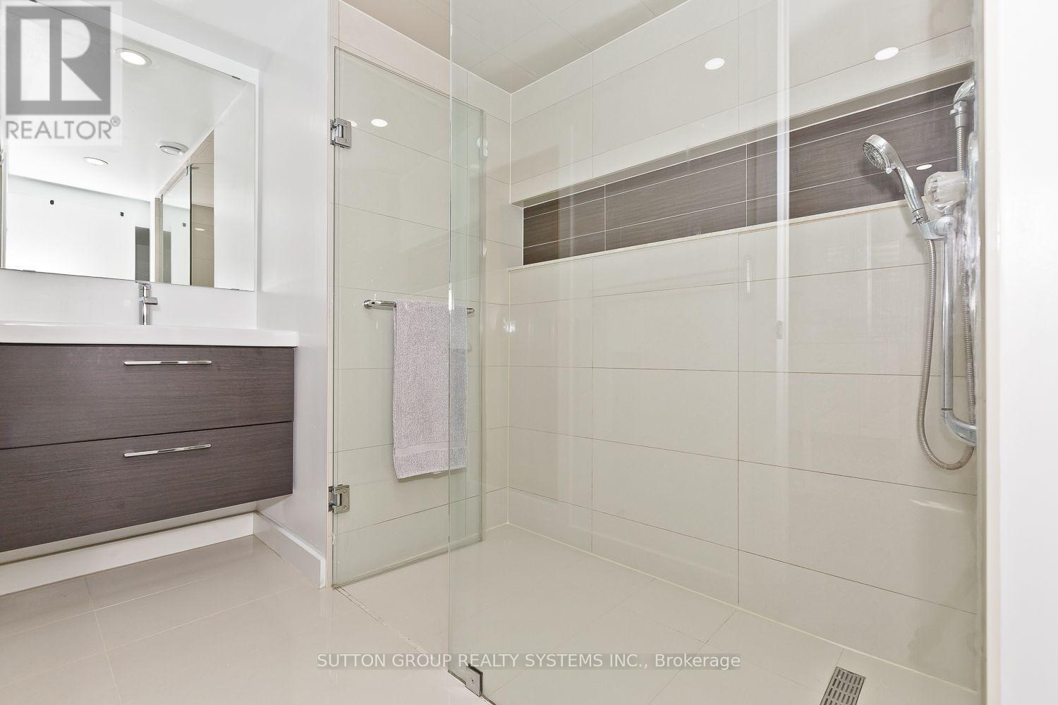 3 HARDISTY DRIVE - 38