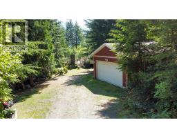 6240 Lake Street, Kaslo, BC V0G1M0 Photo 12