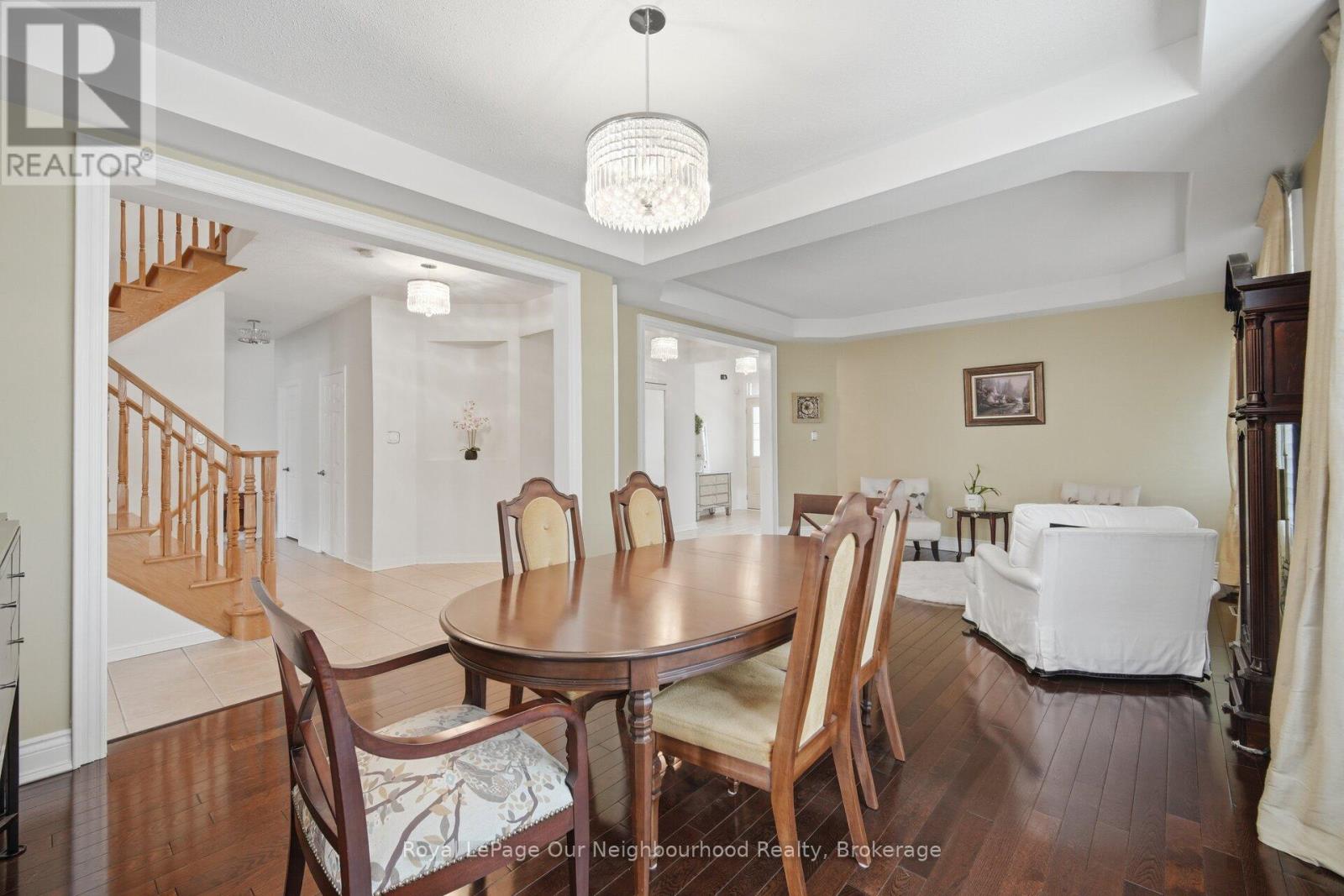 69 BLOOMSBURY AVENUE - 10