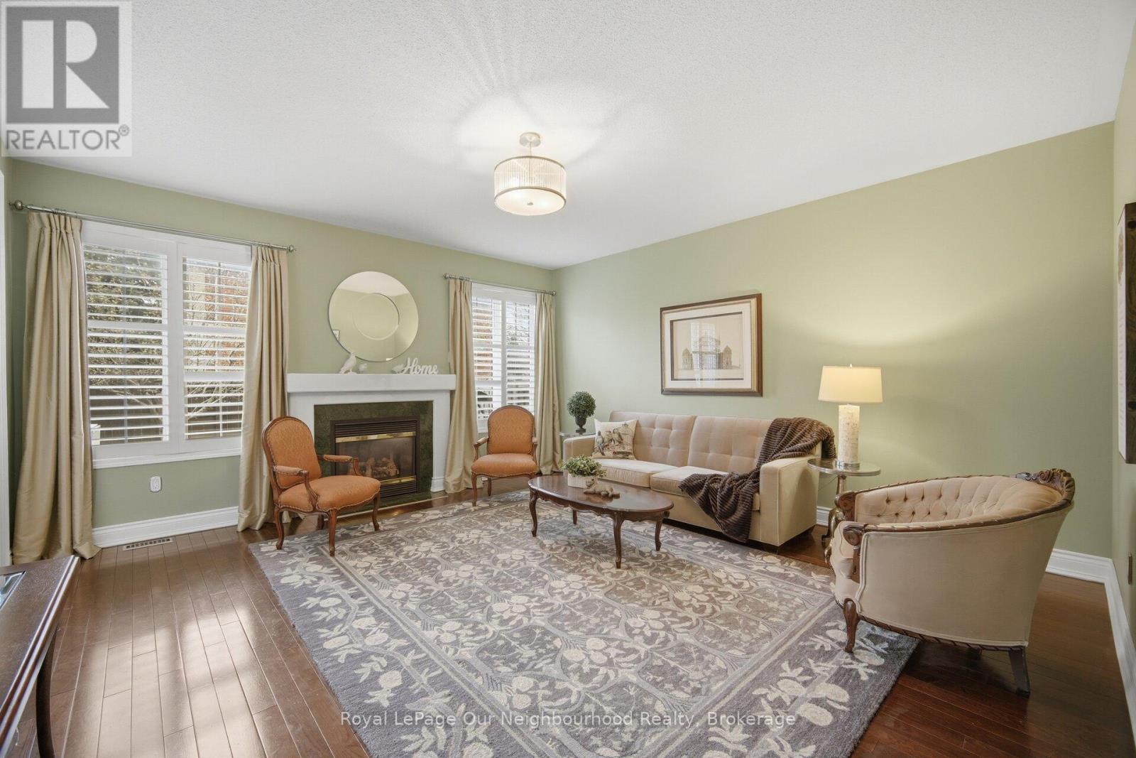69 BLOOMSBURY AVENUE - 18