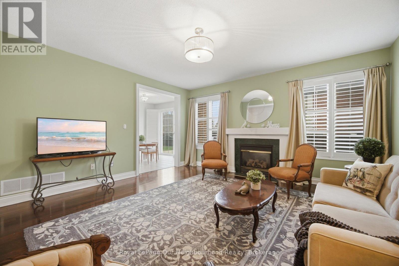 69 BLOOMSBURY AVENUE - 19