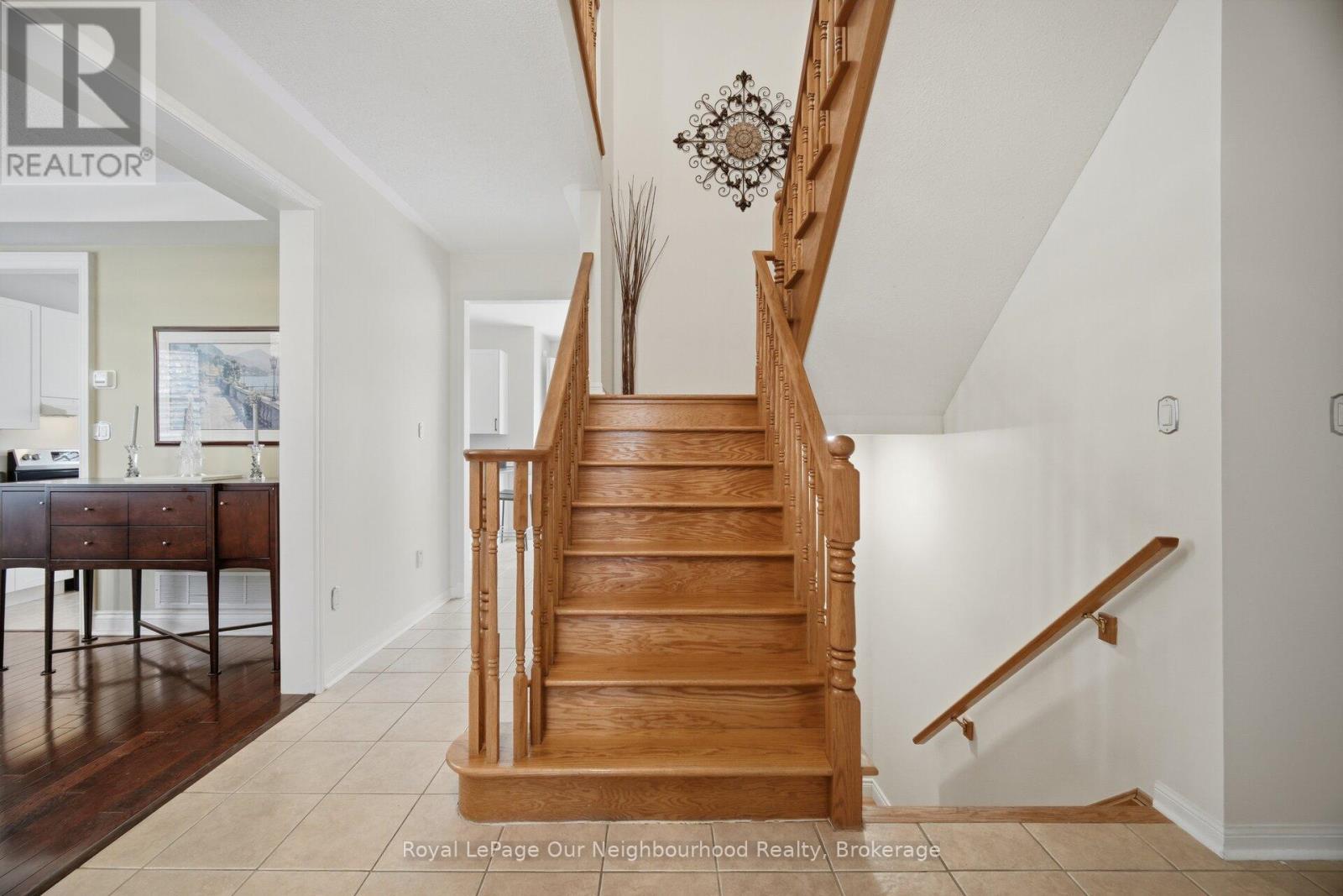 69 BLOOMSBURY AVENUE - 24