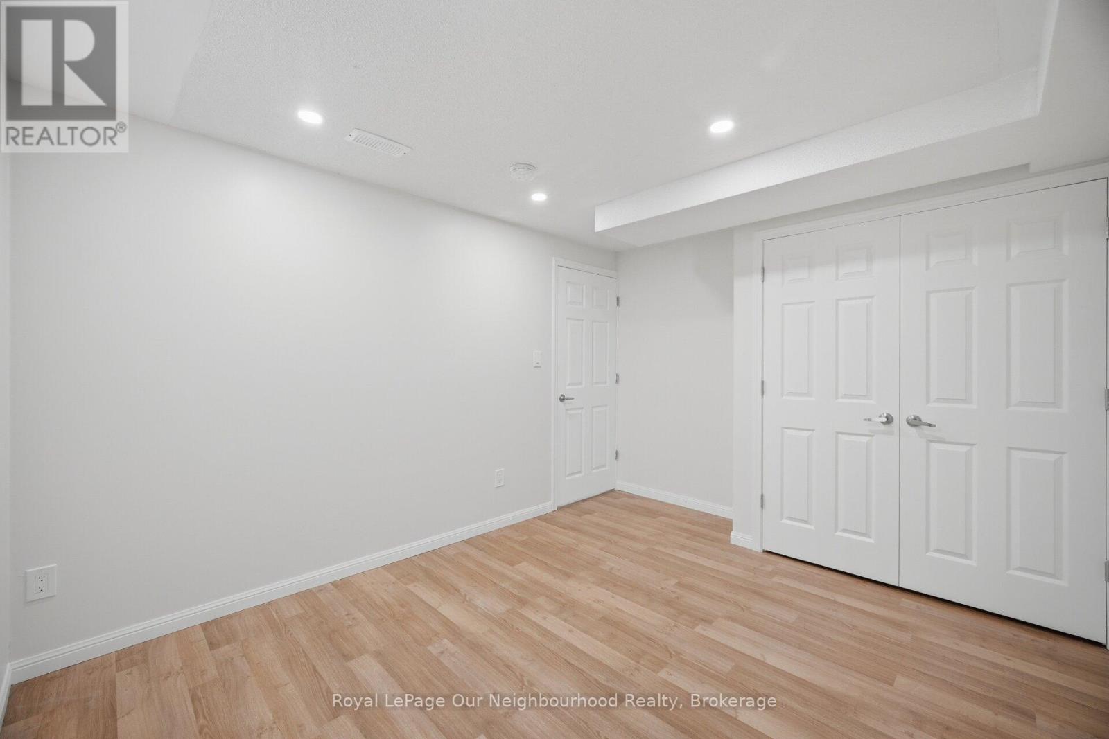 69 BLOOMSBURY AVENUE - 45