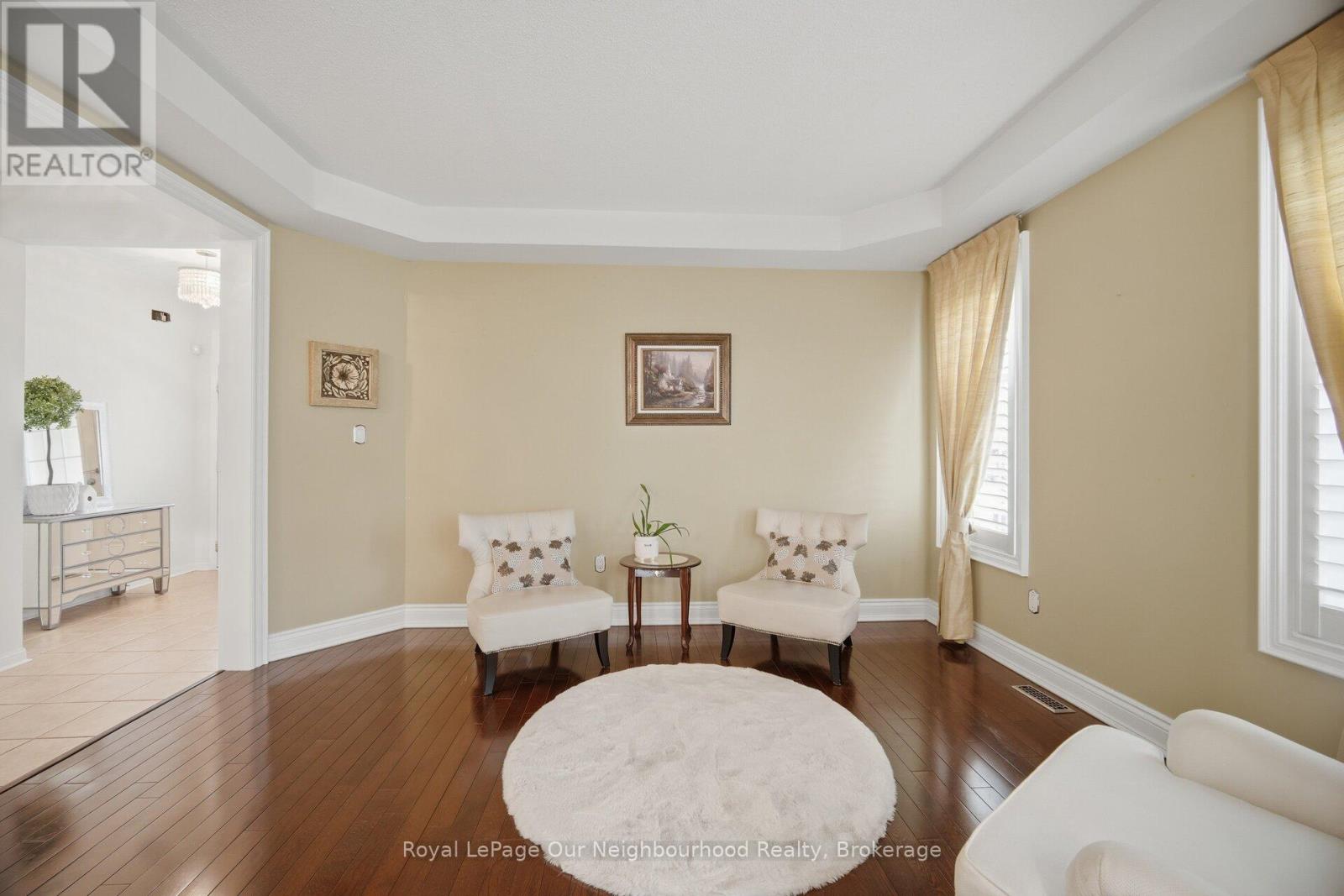 69 BLOOMSBURY AVENUE - 8