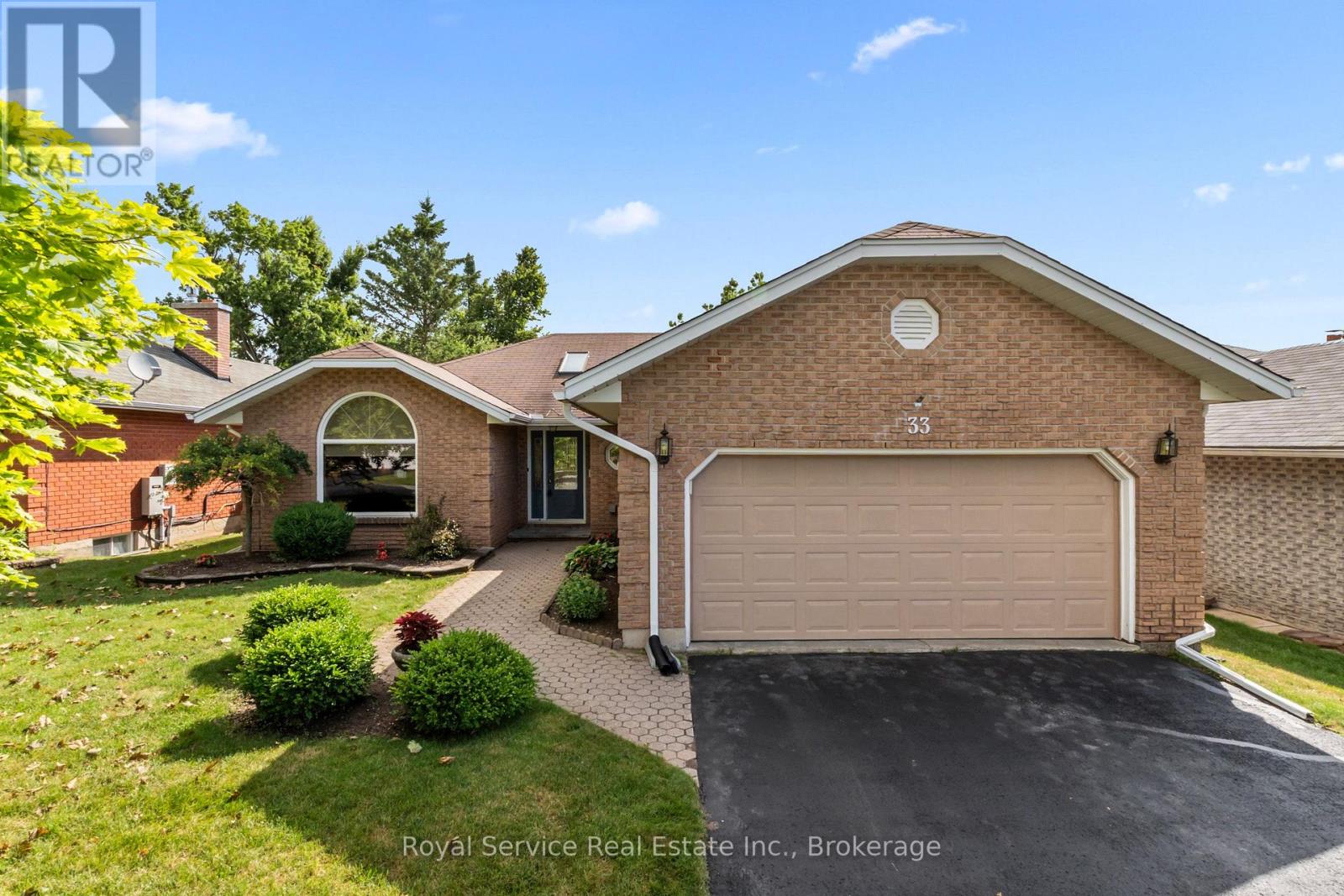 33 RUSSELL HILL ROAD - 1