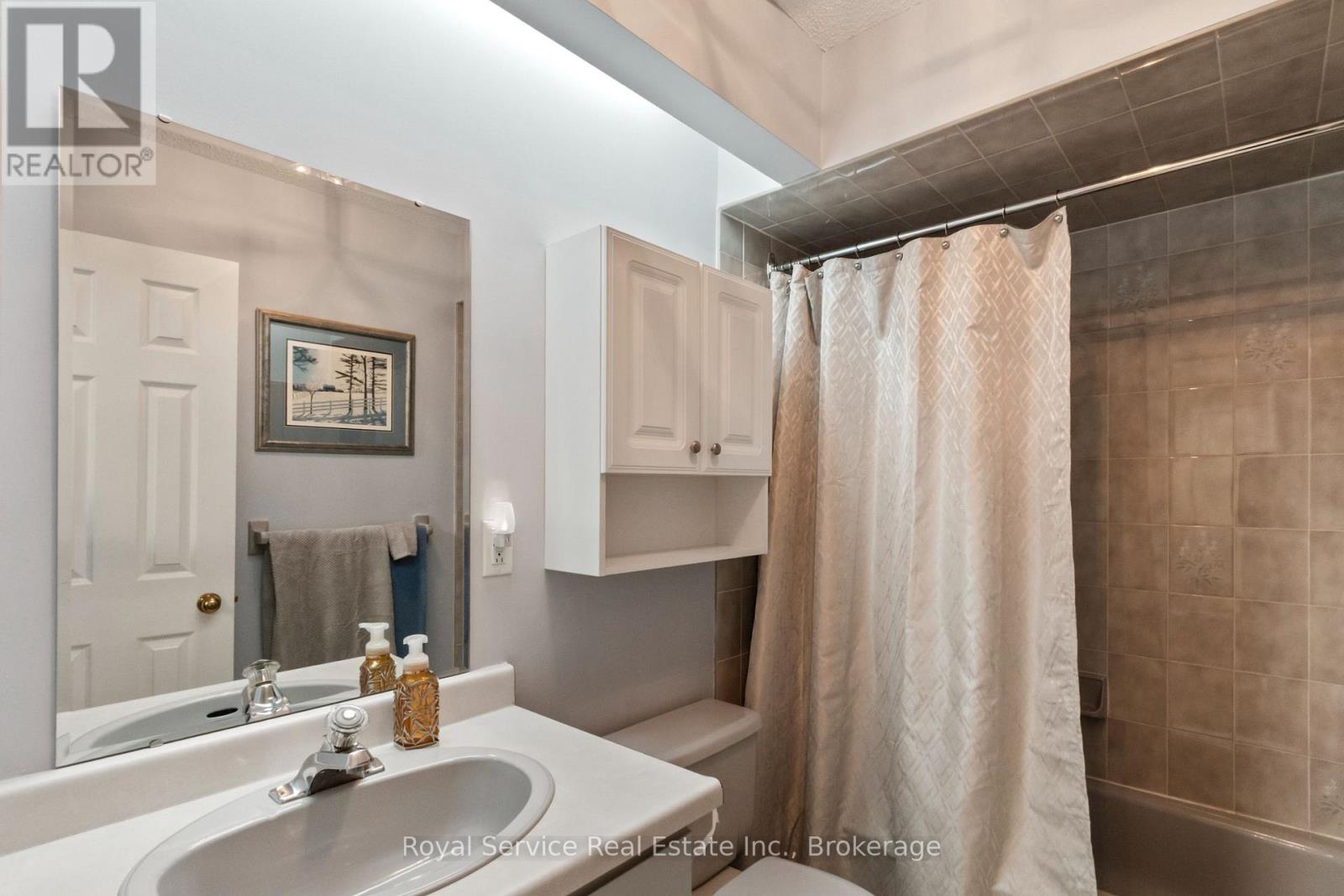 33 RUSSELL HILL ROAD - 19