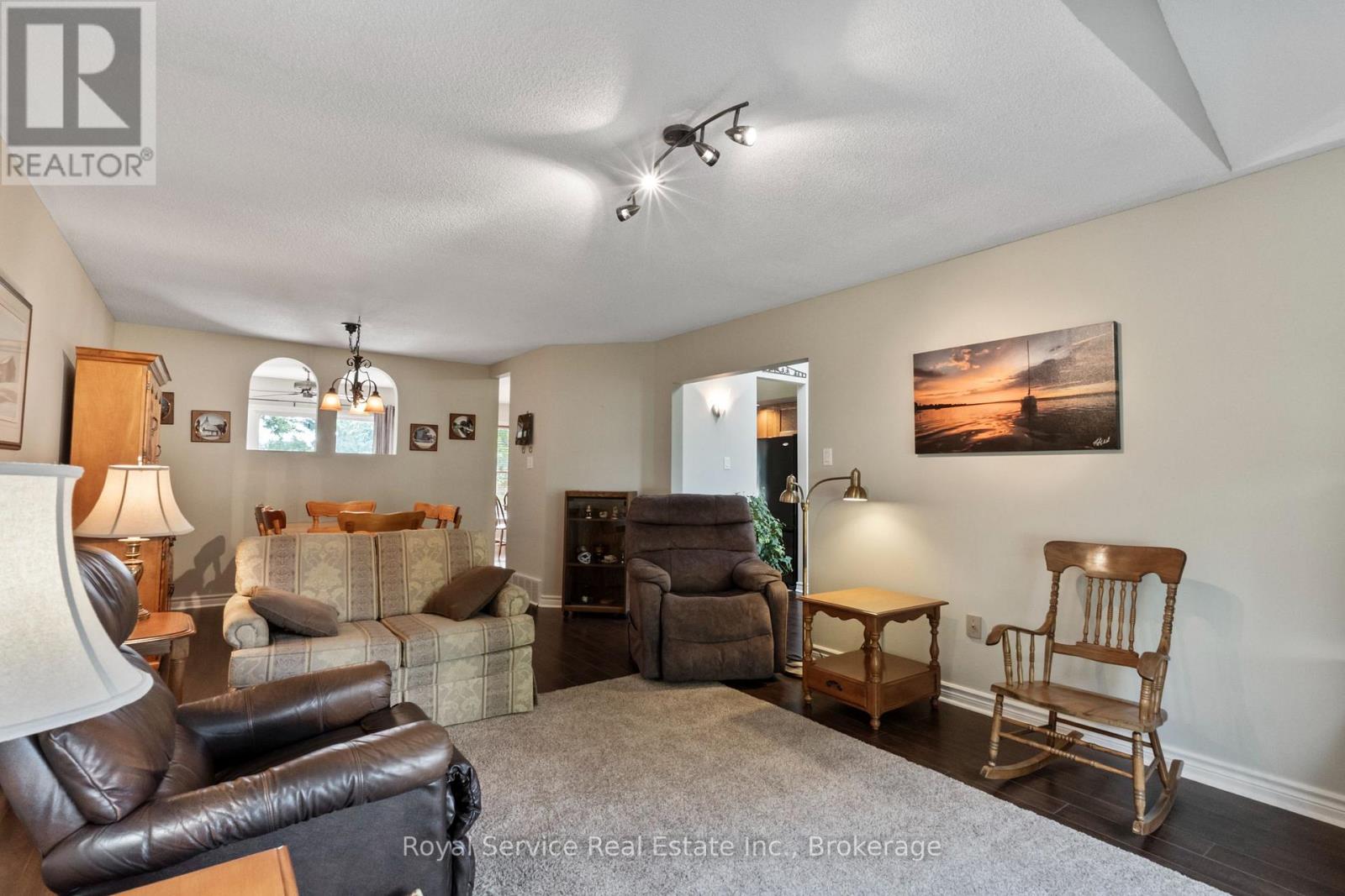 33 RUSSELL HILL ROAD - 7