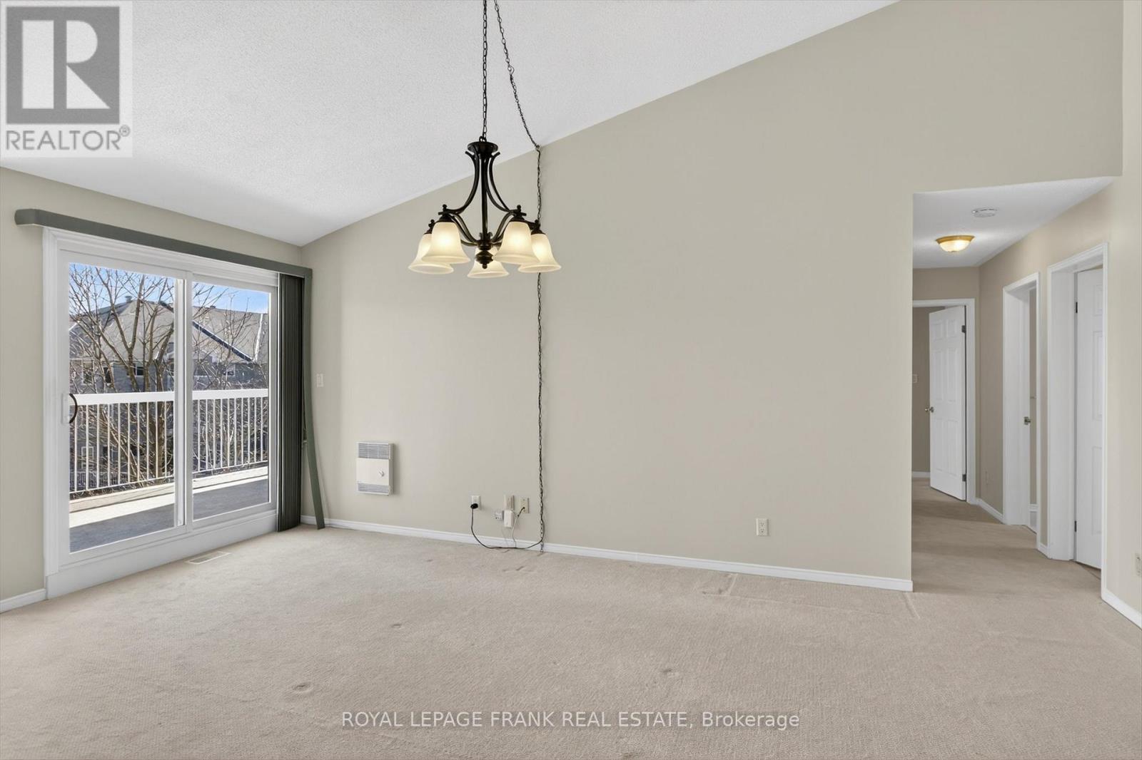 BLDG C #310 - 1099 CLONSILLA AVENUE - 12