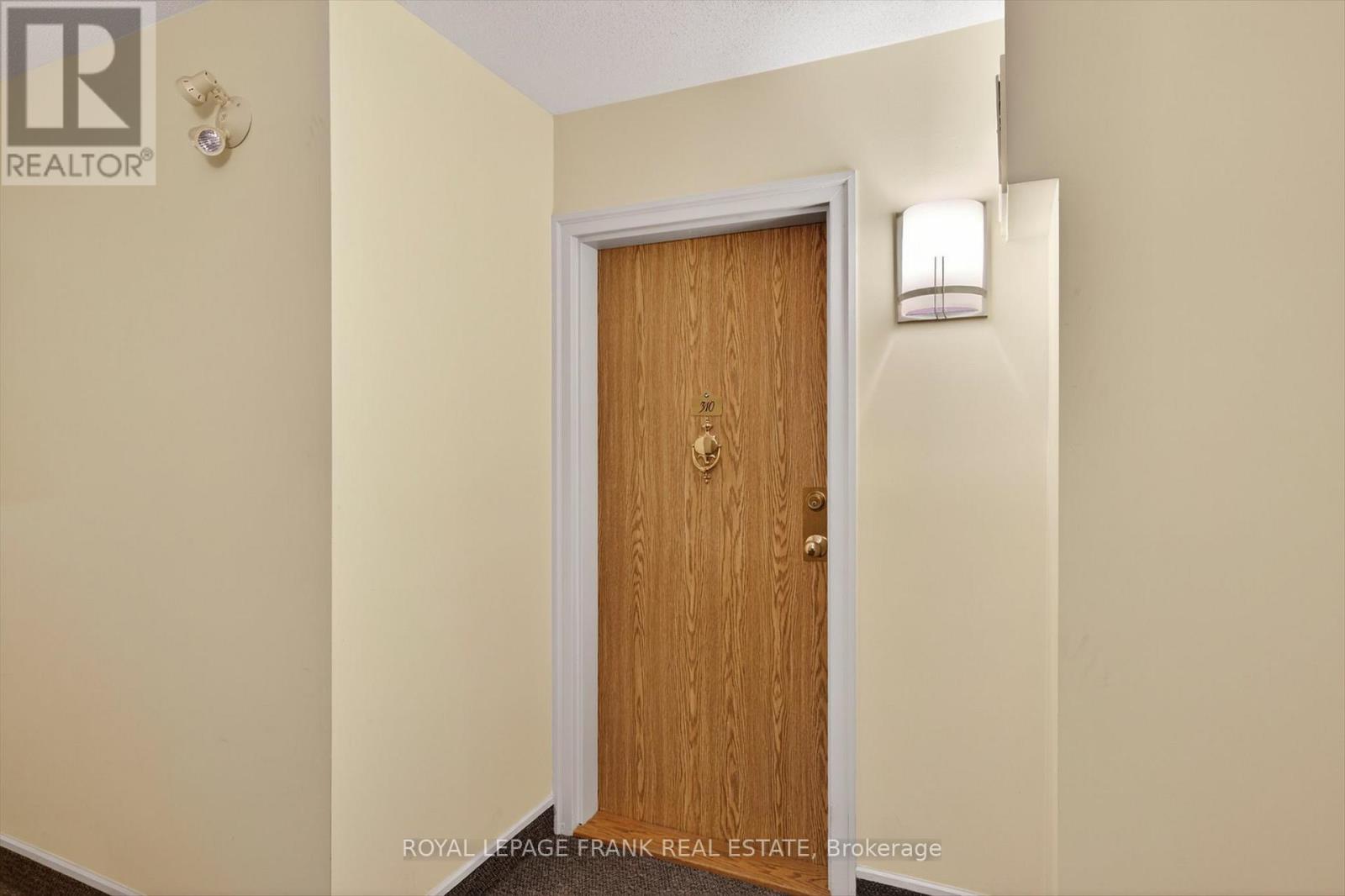 BLDG C #310 - 1099 CLONSILLA AVENUE - 4